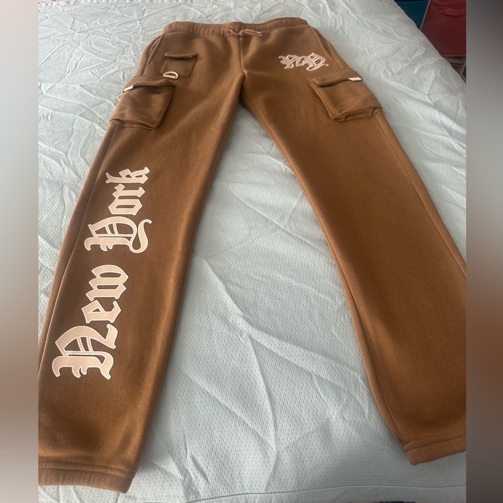Brooklyn Cloth Tan Cargo Pants with New York Graphic